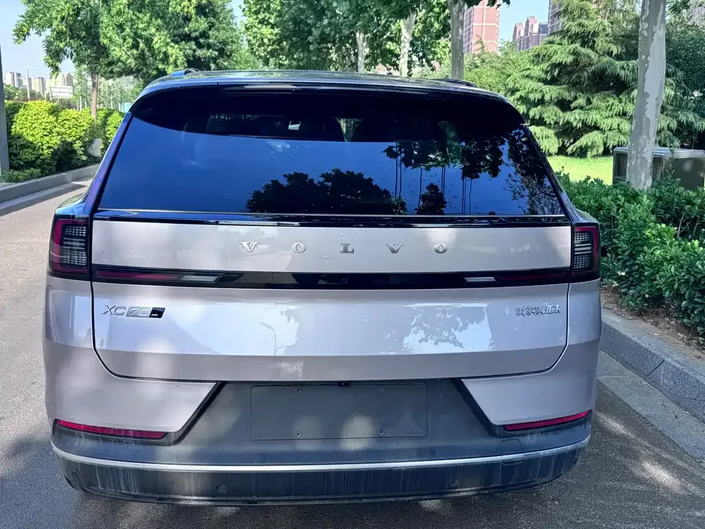 Volvo XC70 Plug-in Hybrid 2026 из CN, фото 10