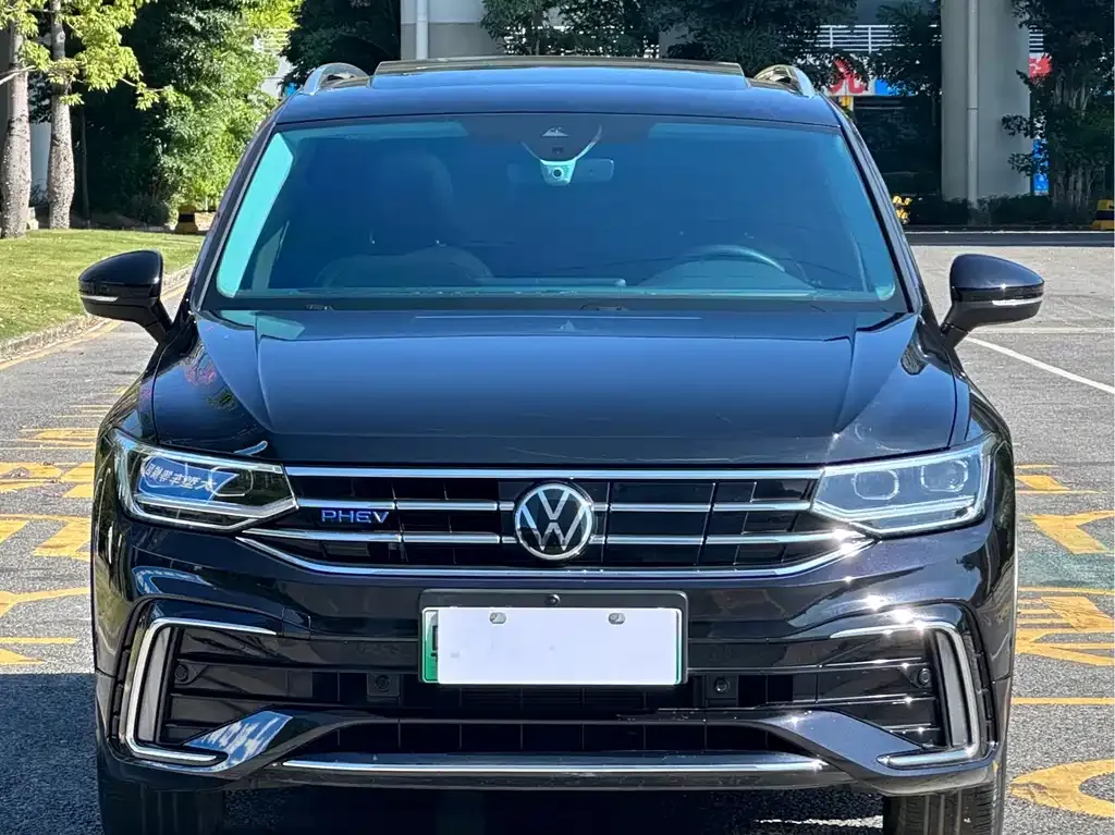Volkswagen Tiguan L New Energy — фото 3