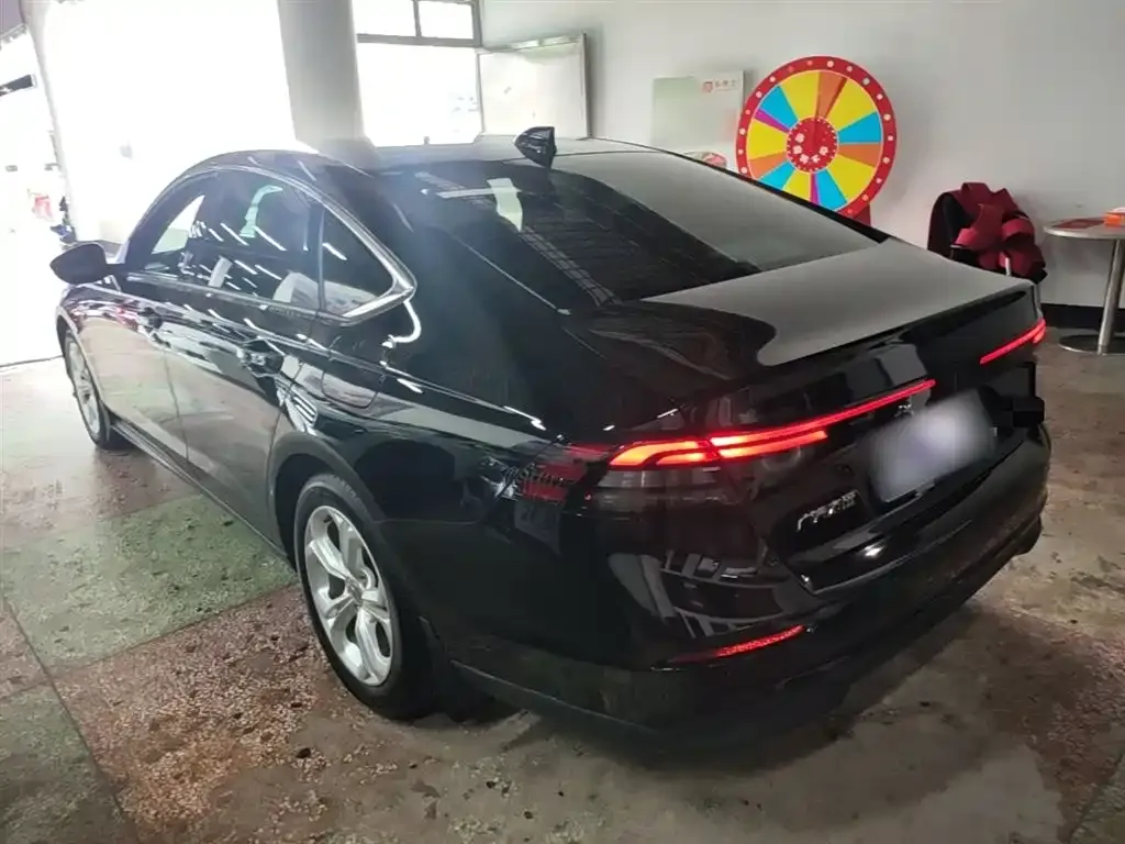 Honda Accord — фото 4
