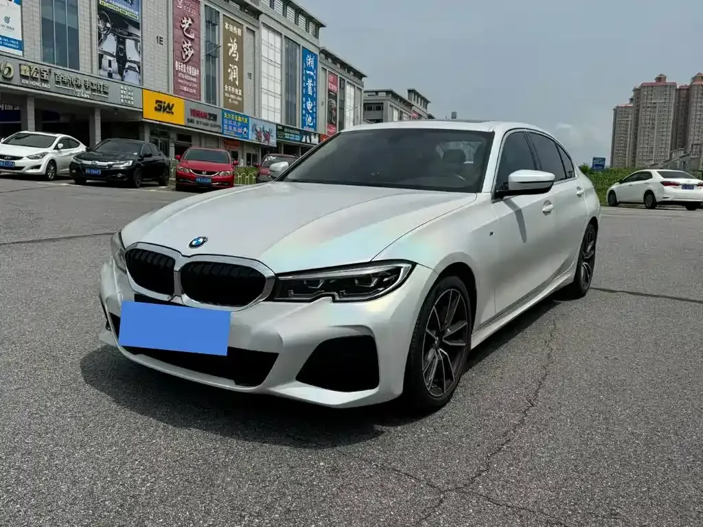 BMW 3 Series — фото 1