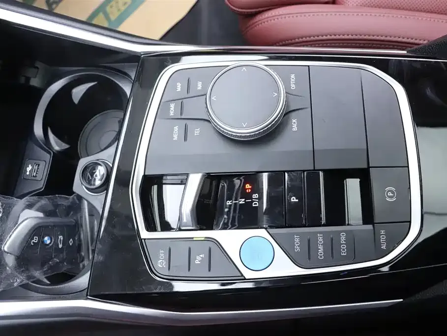 BMW i3 — фото 10