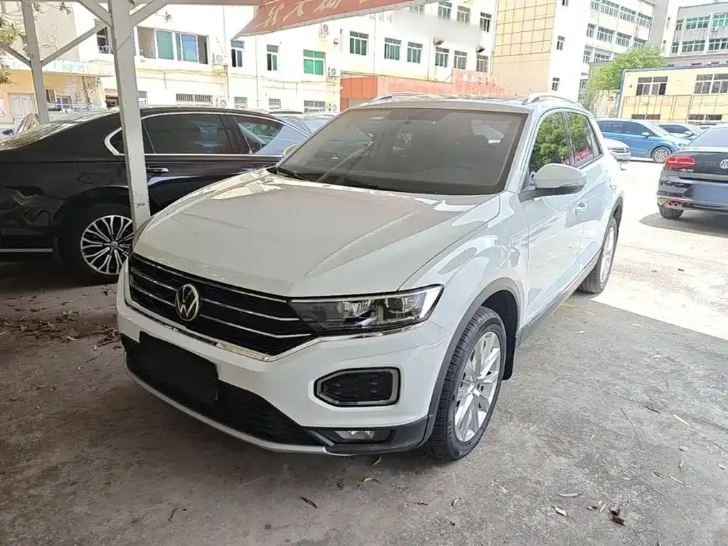 Volkswagen T-Roc 2023 из CN, фото 6