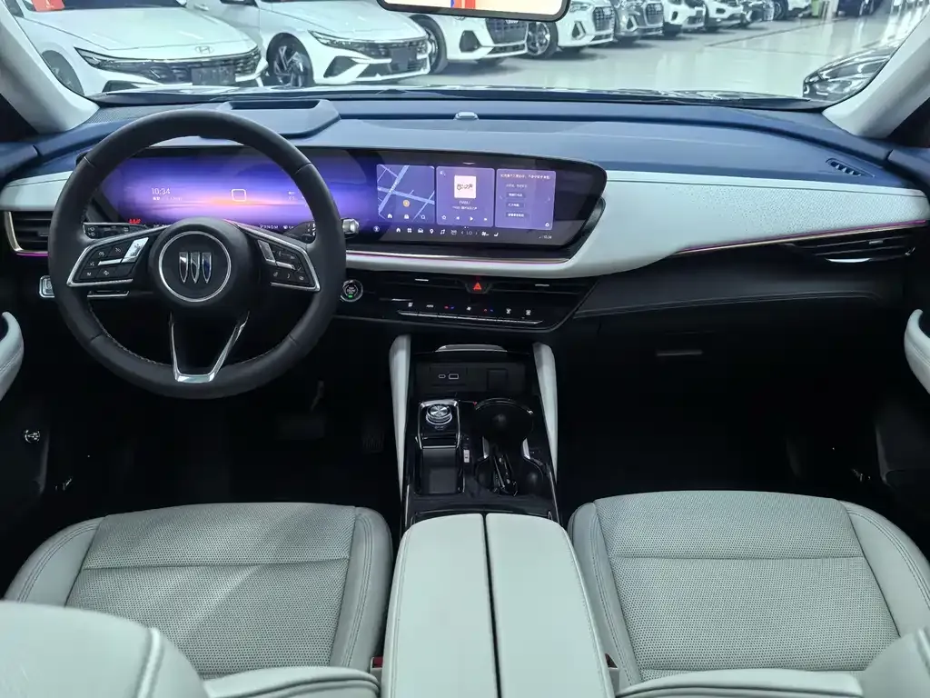 Buick Envision Plus — фото 6