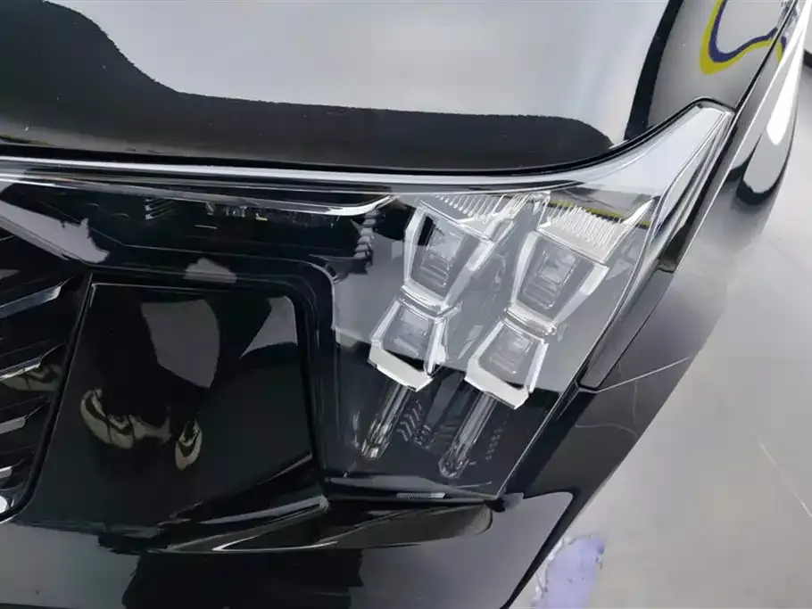 GAC Motor Trumpchi GS8 — фото 3