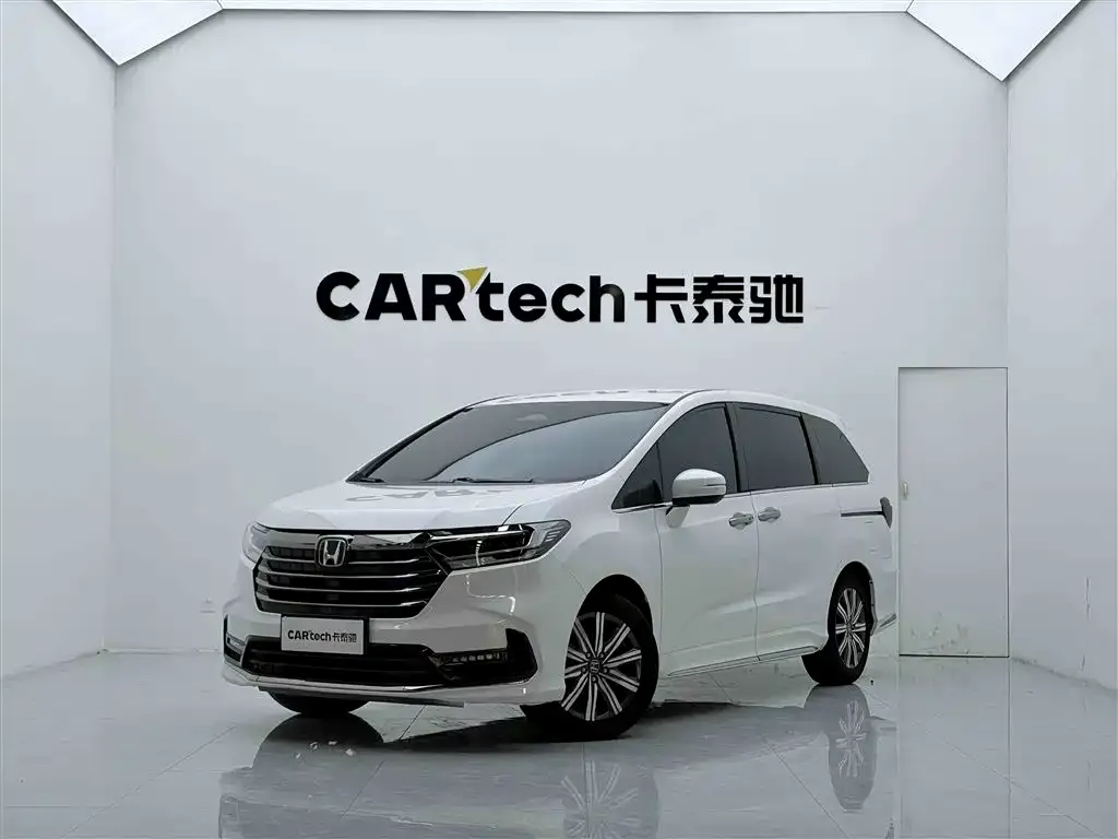 Honda Odyssey — фото 1
