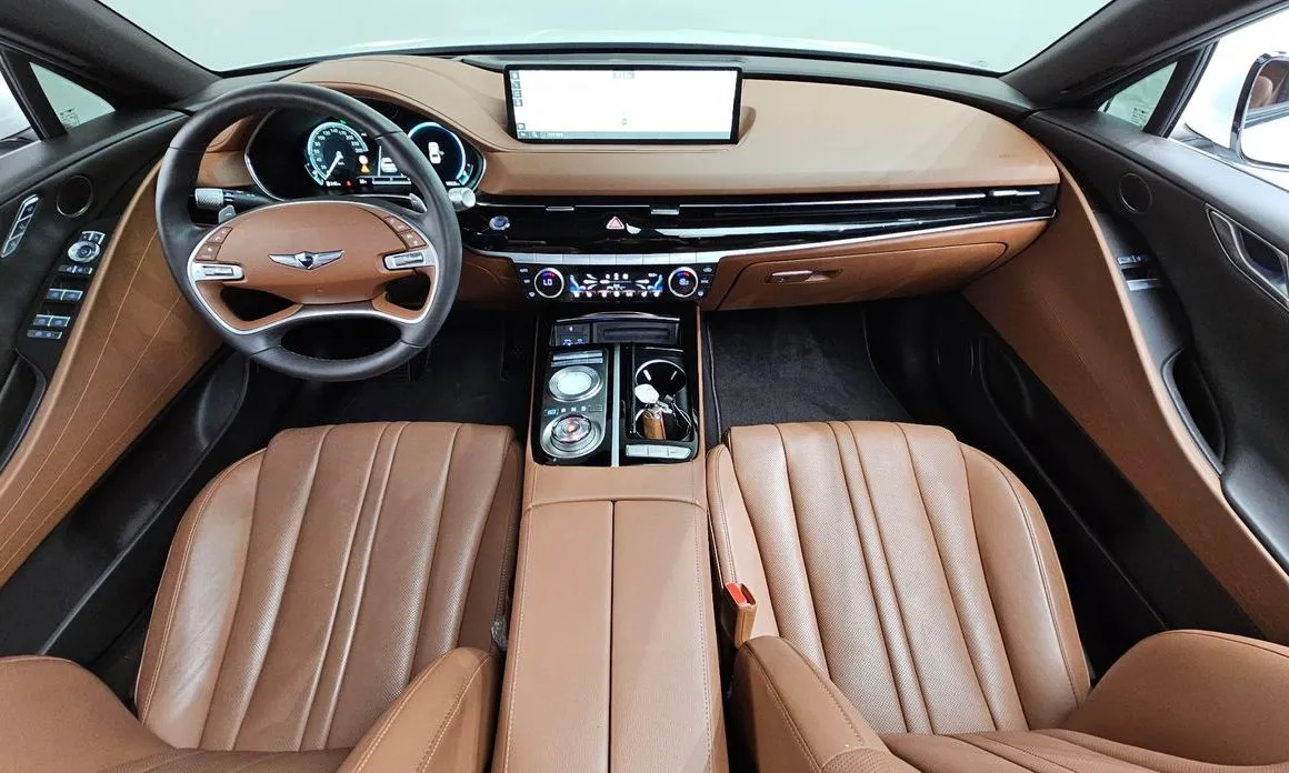 Genesis G80 — фото 10