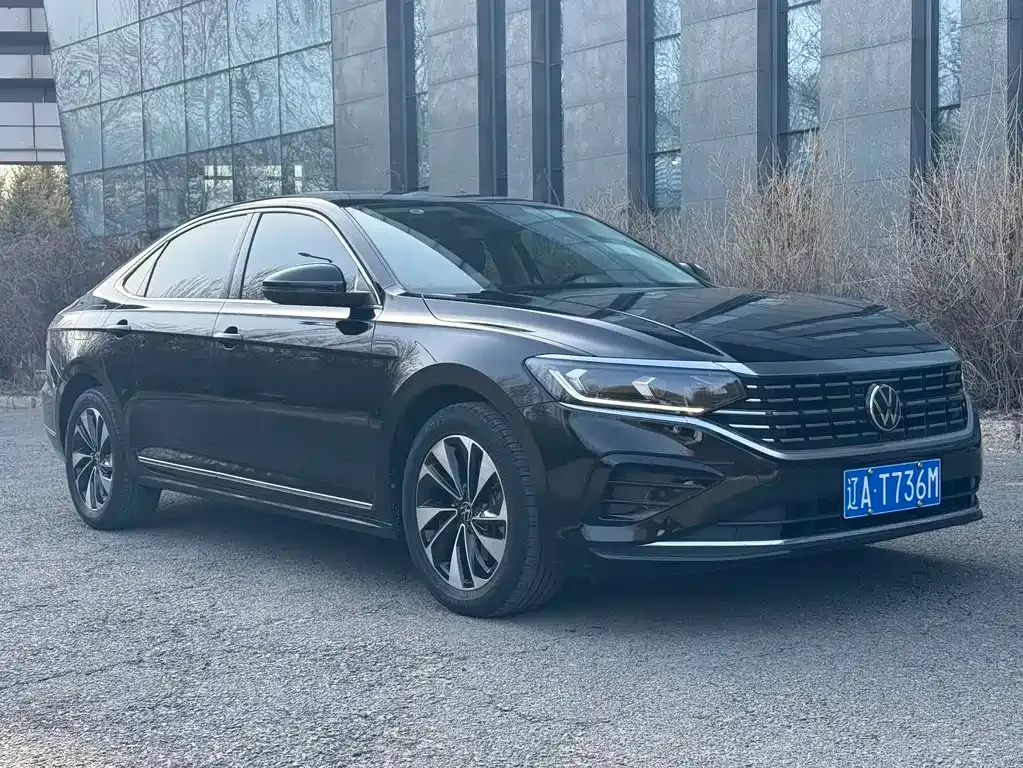 Volkswagen Passat — фото 4
