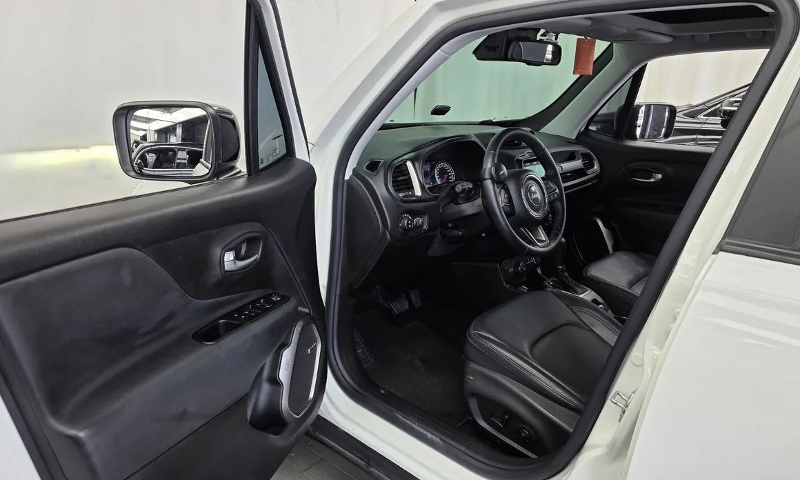 Jeep Renegade 2021 из KR, фото 7
