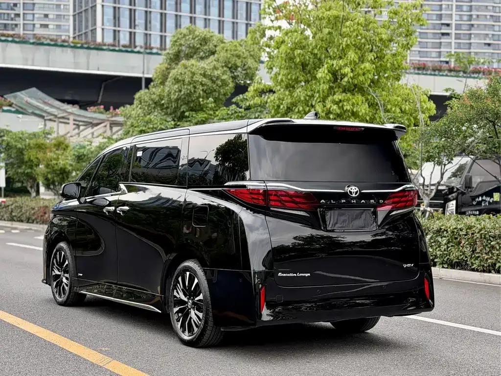 Toyota Alphard 2024 из CN, фото 7