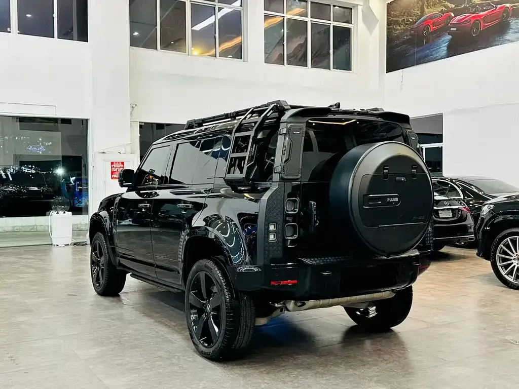 Land Rover Defender — фото 2