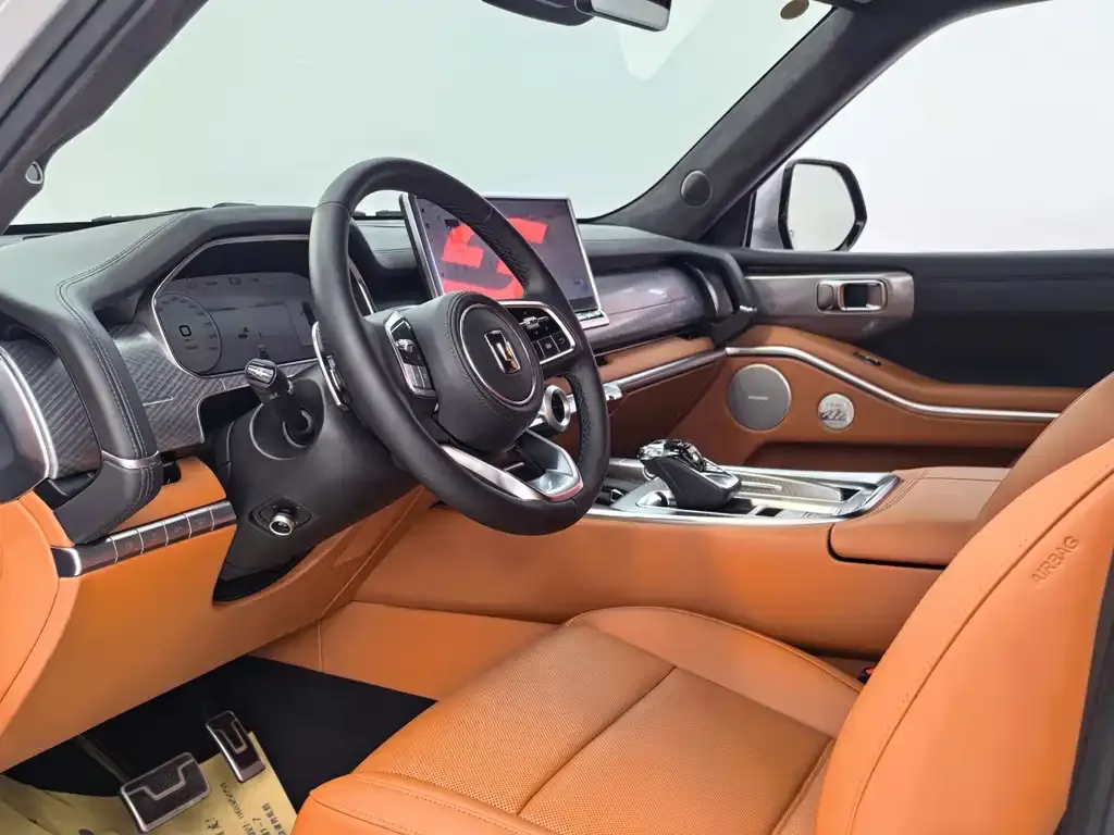 Tank 700 New Energy — фото 9