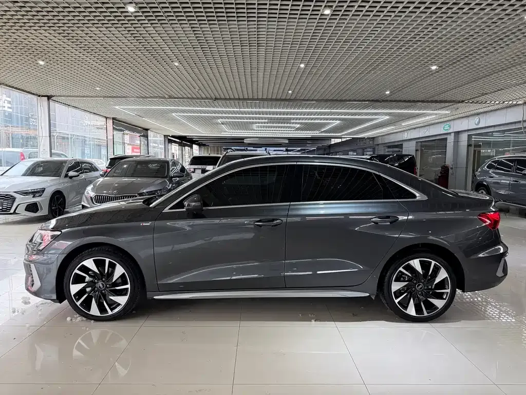 Audi A3 — фото 10