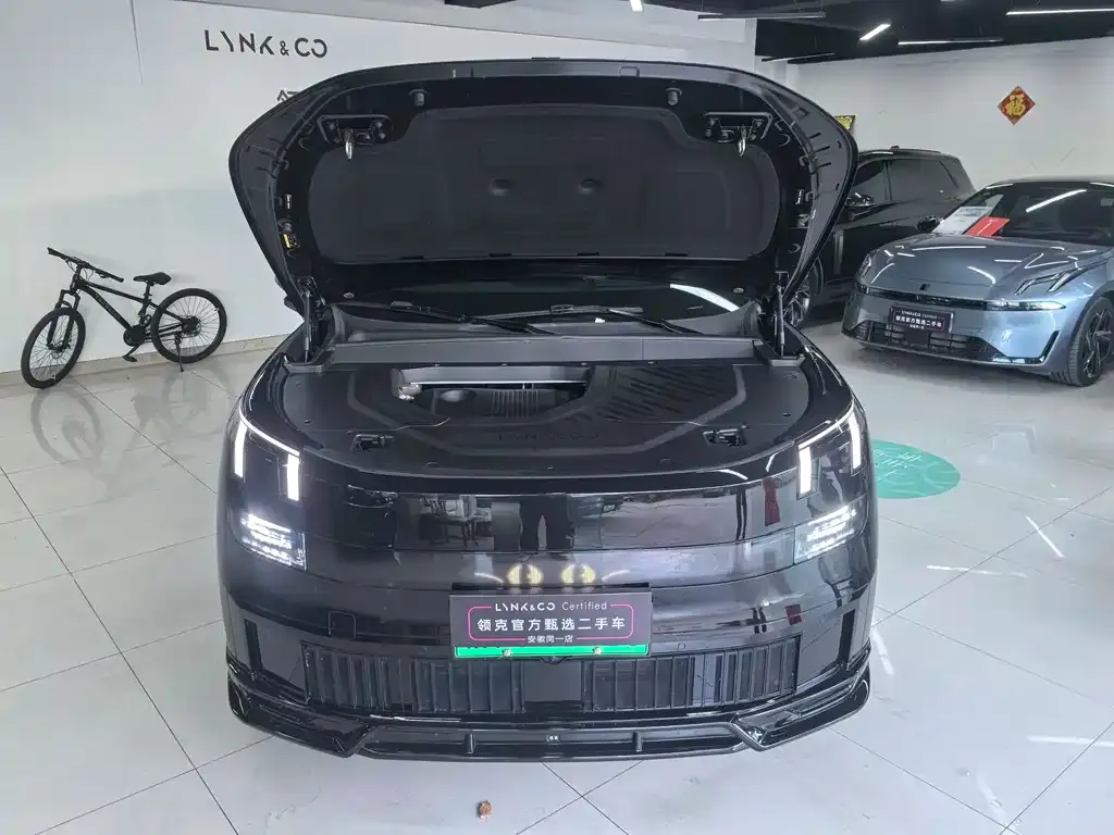 Lynk & Co 900 2025 из CN, фото 8