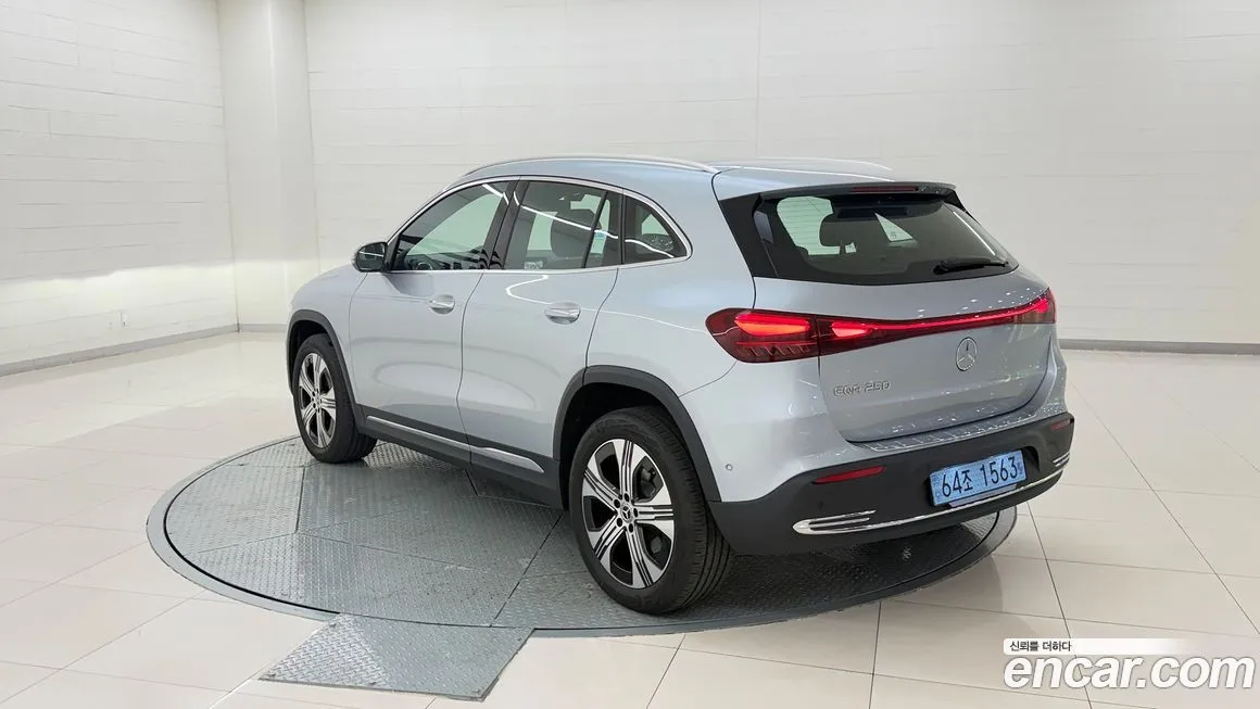 Mercedes-Benz EQA 2025 из KR, фото 8