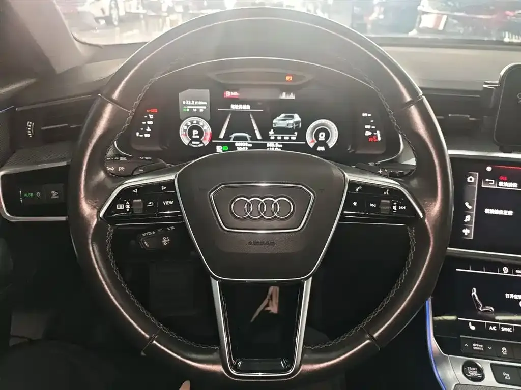 Audi A6L — фото 9