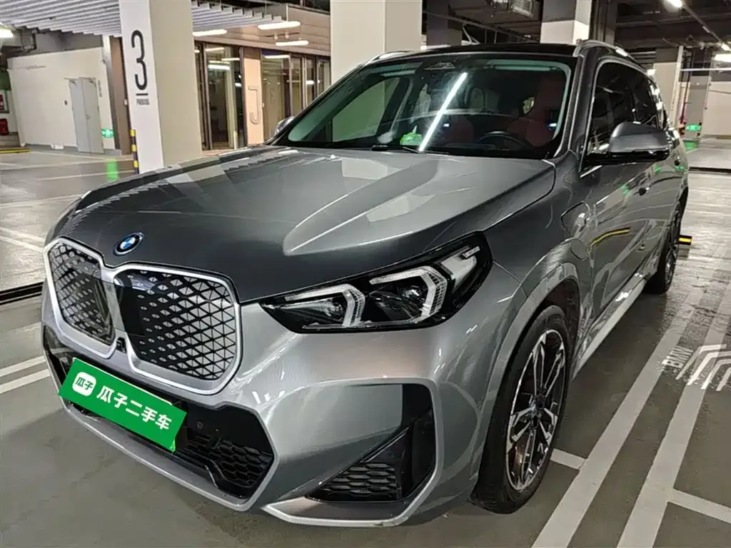 BMW iX1 2023 из CN, фото 5