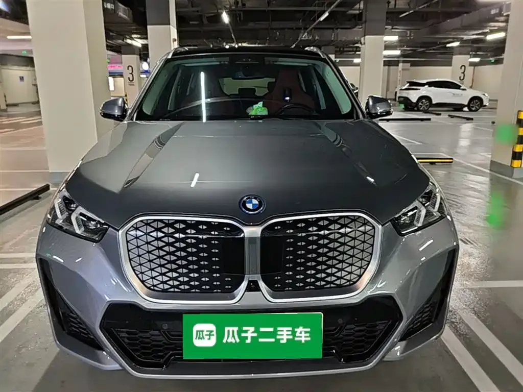 BMW iX1 2023 из CN, фото 8