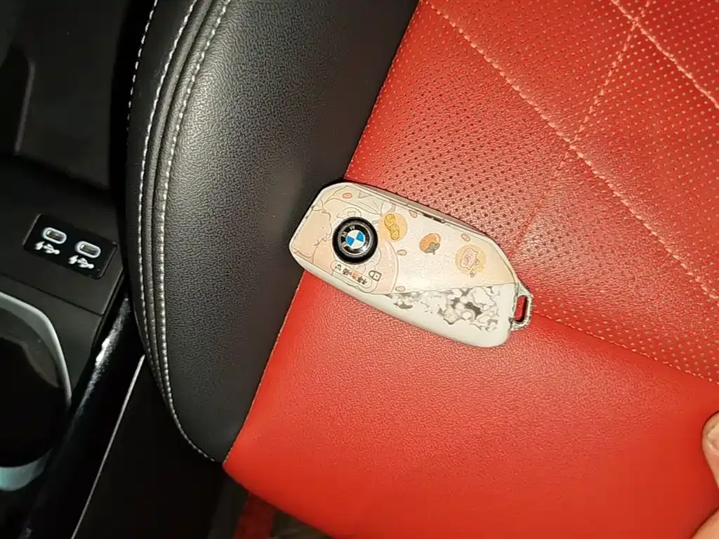 BMW iX1 2023 из CN, фото 7