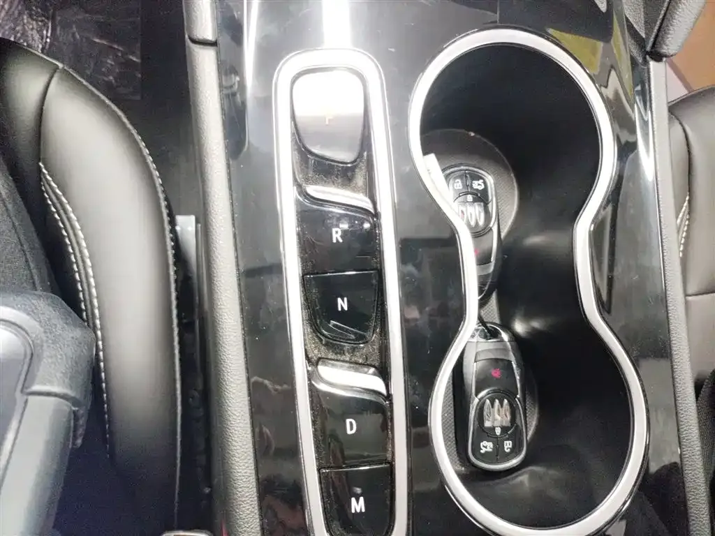 Buick Regal — фото 6
