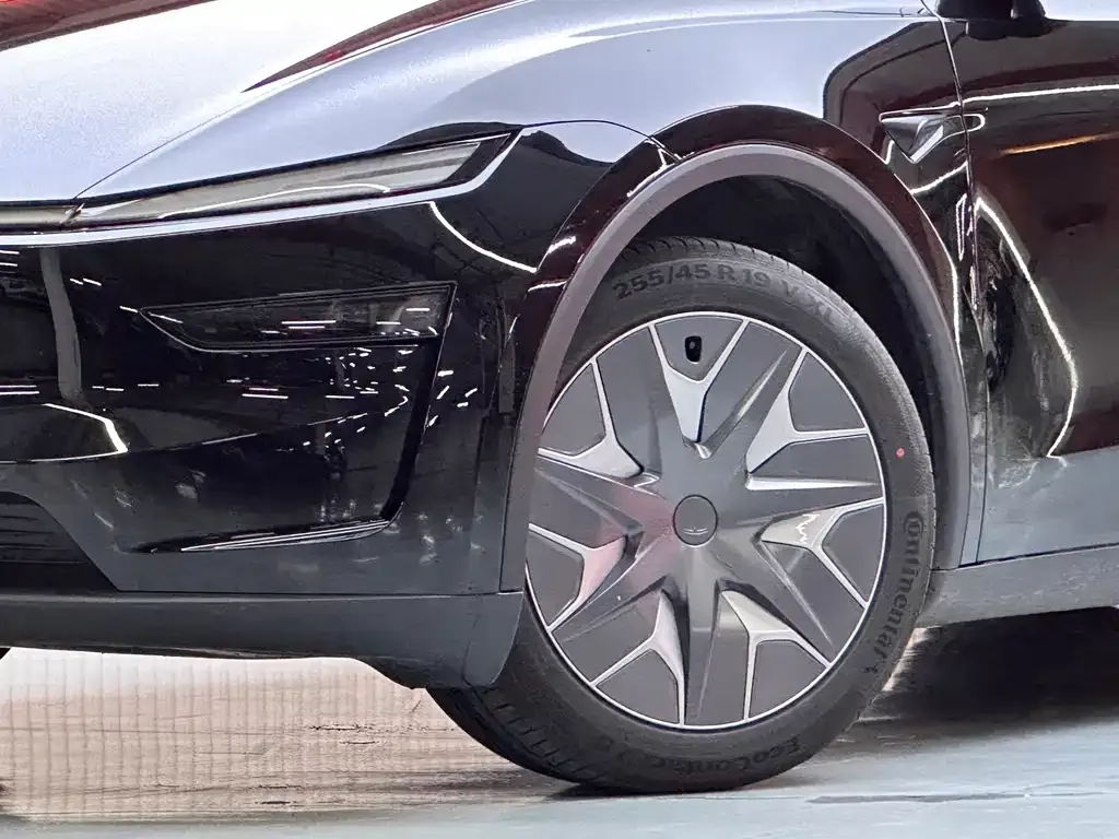 Tesla Model Y L 2026 из CN, фото 8