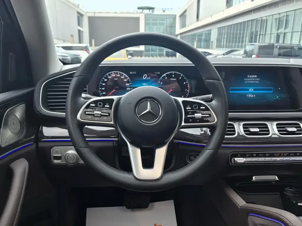 Mercedes-Benz GLE — фото 4