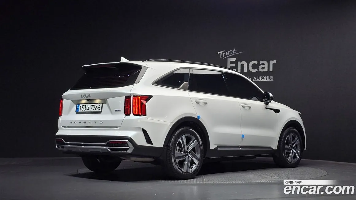 Kia Sorento — фото 5