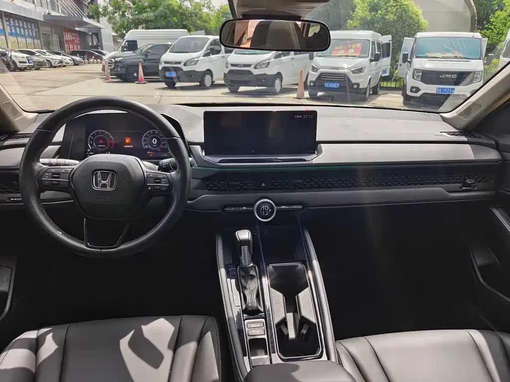 Honda Accord 2024 из CN, фото 2