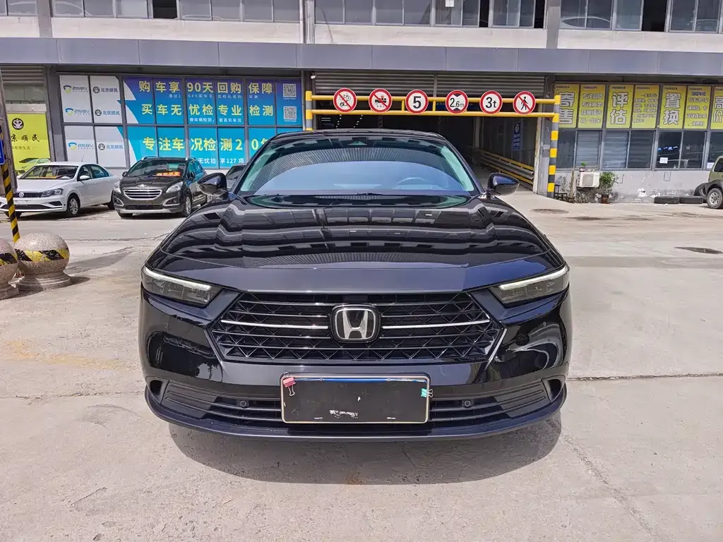 Honda Accord 2024 из CN, фото 4