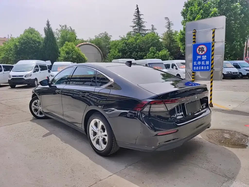 Honda Accord 2024 из CN, фото 8