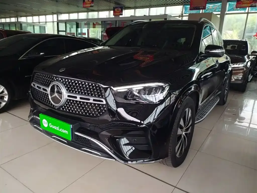 Mercedes-Benz GLE — фото 1