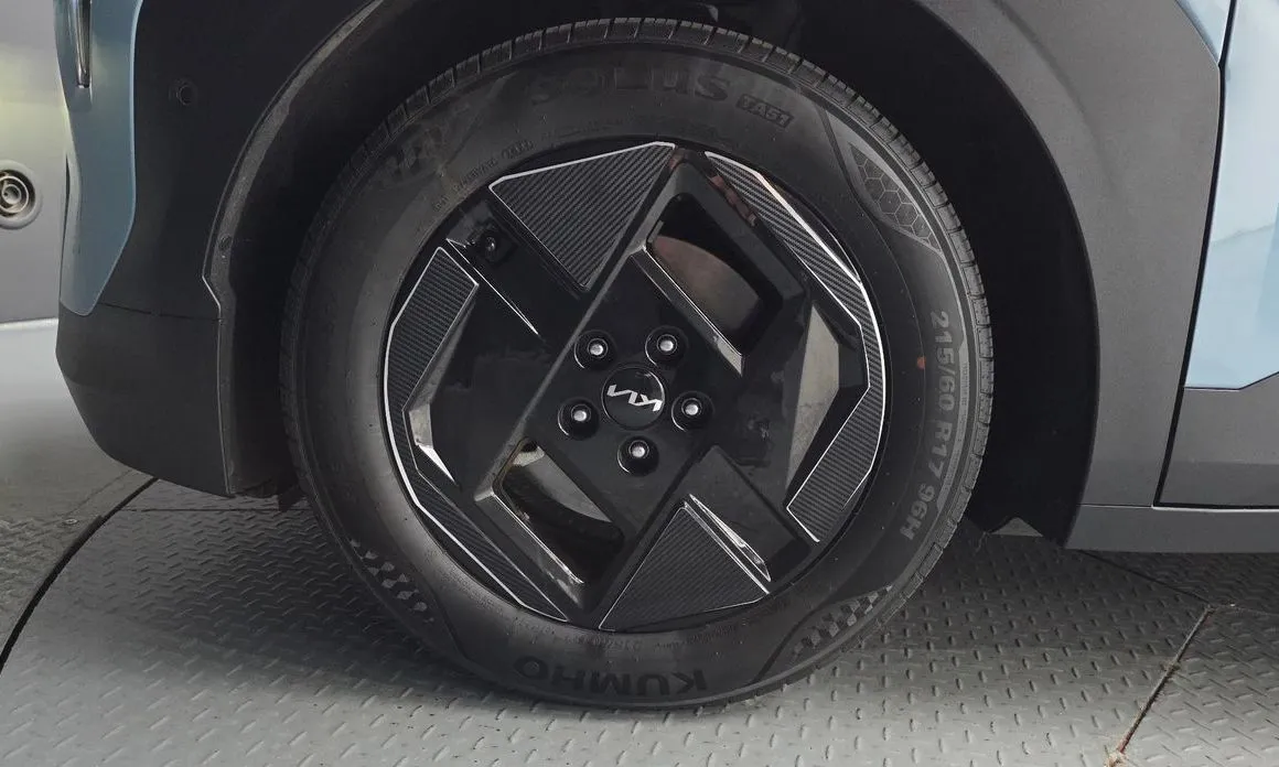 Kia EV3 2025 из KR, фото 10