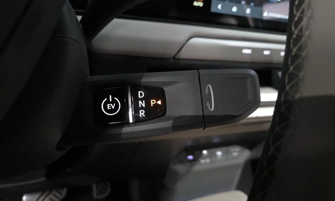 Kia EV3 2025 из KR, фото 3