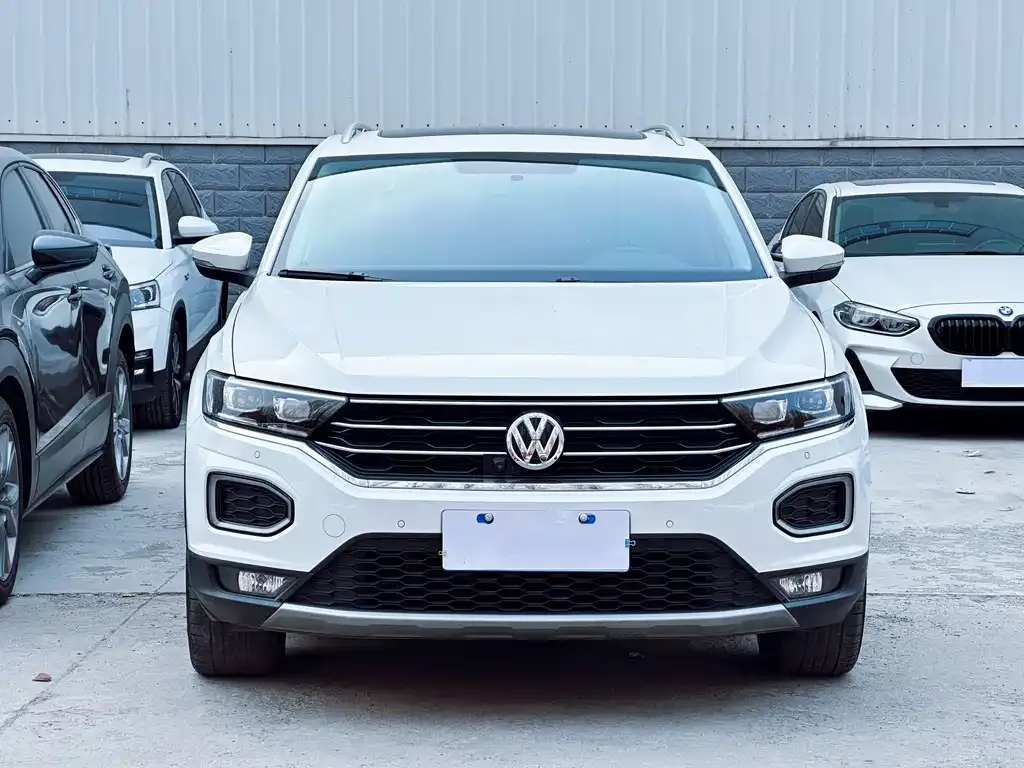 Volkswagen T-Roc — фото 3