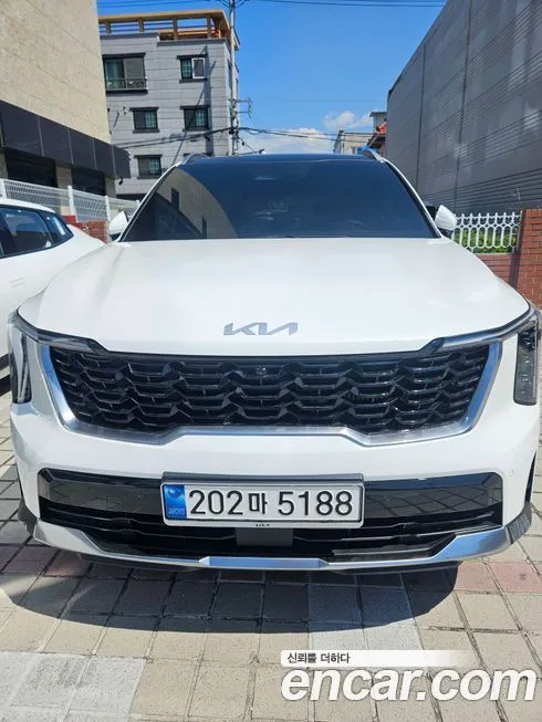 Kia Sorento — фото 1