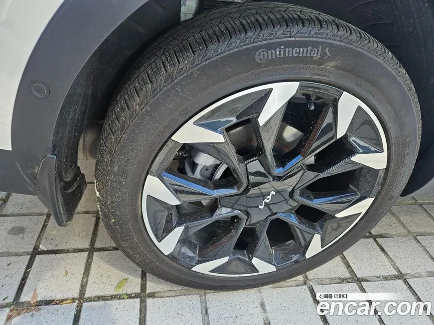 Kia Sorento — фото 8