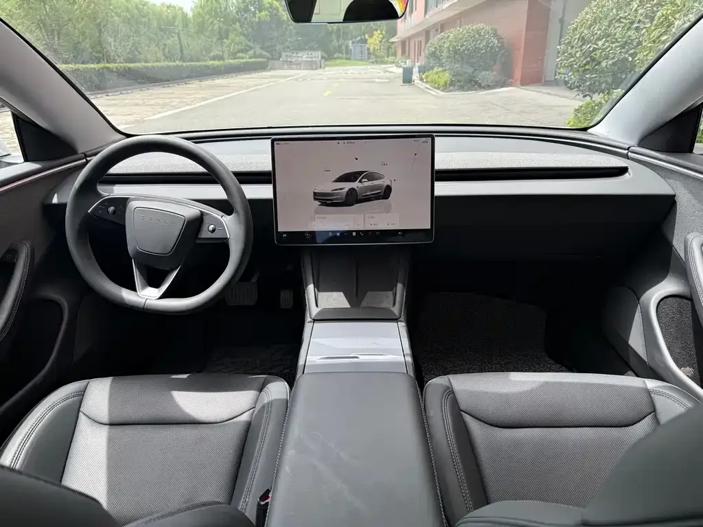 Tesla Model 3 2024 из CN, фото 8
