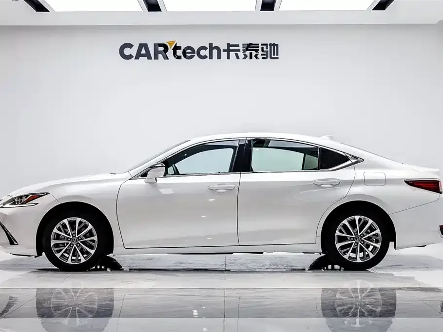 Lexus ES 2024 из CN, фото 9