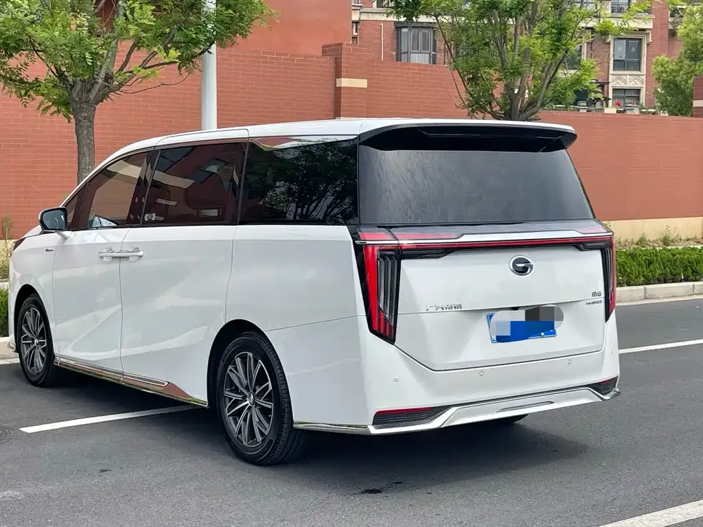 GAC Motor Trumpchi M8 — фото 3