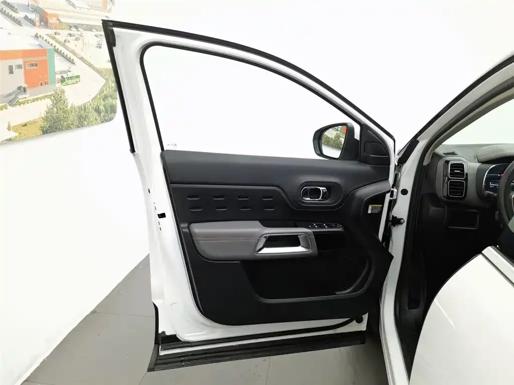 Citroen C5 AIRCROSS 2024 из CN, фото 9