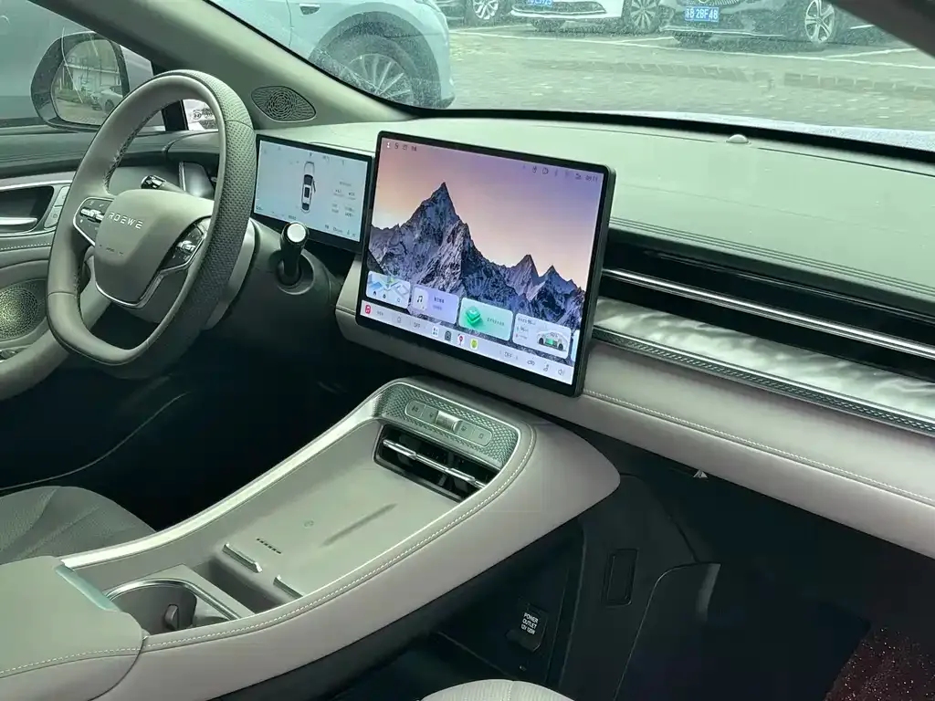Roewe M7 DMH 2025 из CN, фото 9