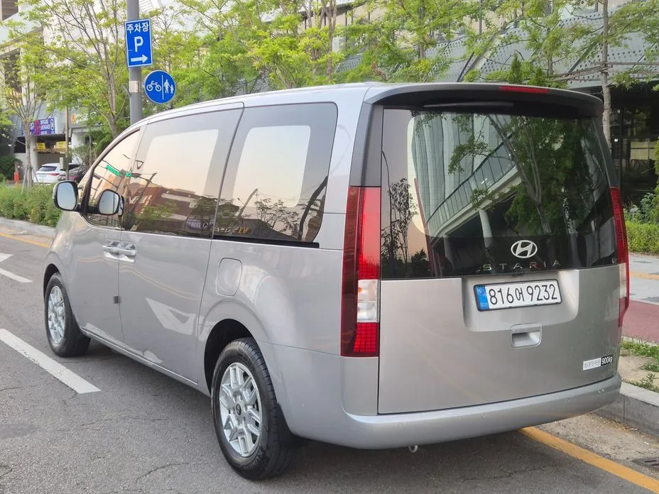 Hyundai Staria — фото 7