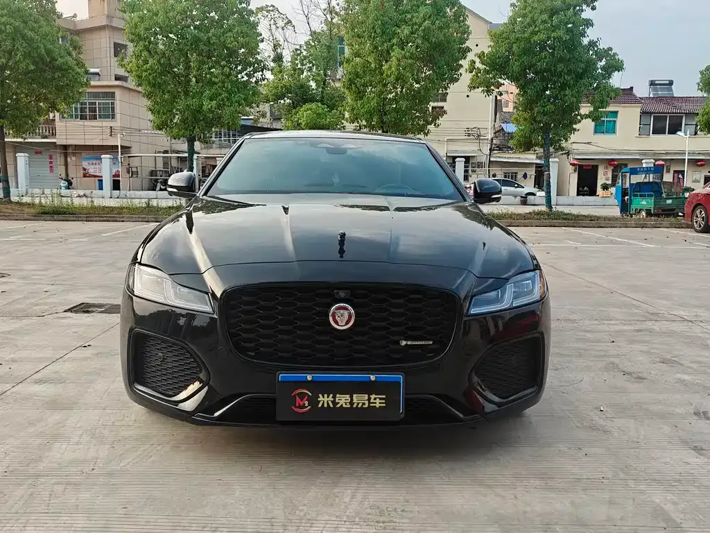 Jaguar XFL — фото 4