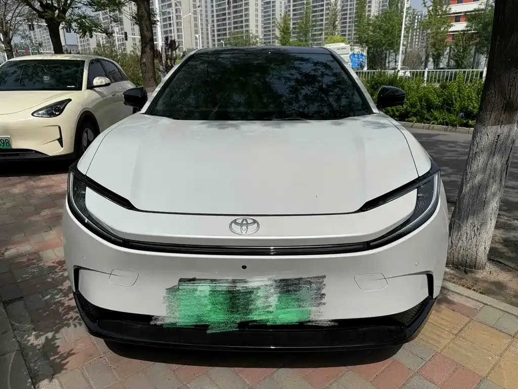 Toyota bZ5 2025 из CN, фото 6