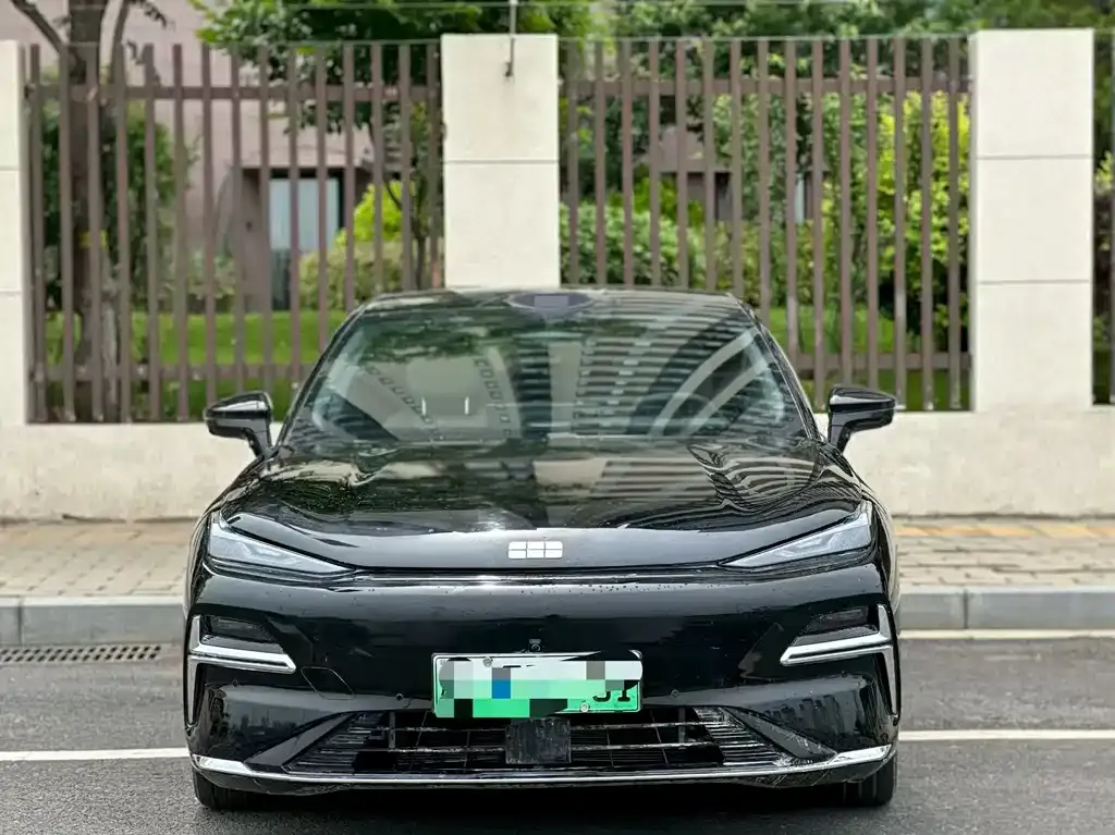 Geely Galaxy Xingyao 8 2025 из CN, фото 2