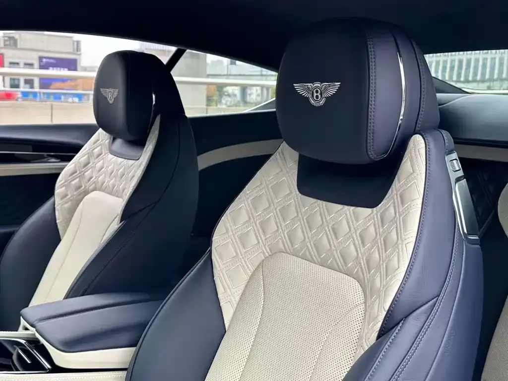 Bentley Continental 2022 из CN, фото 5