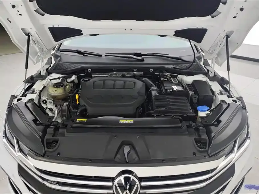 Volkswagen CC — фото 10