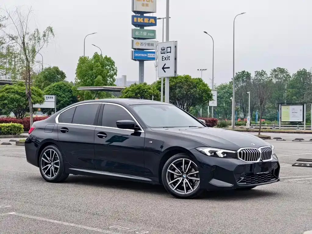 BMW 3 Series 2023 из CN, фото 9