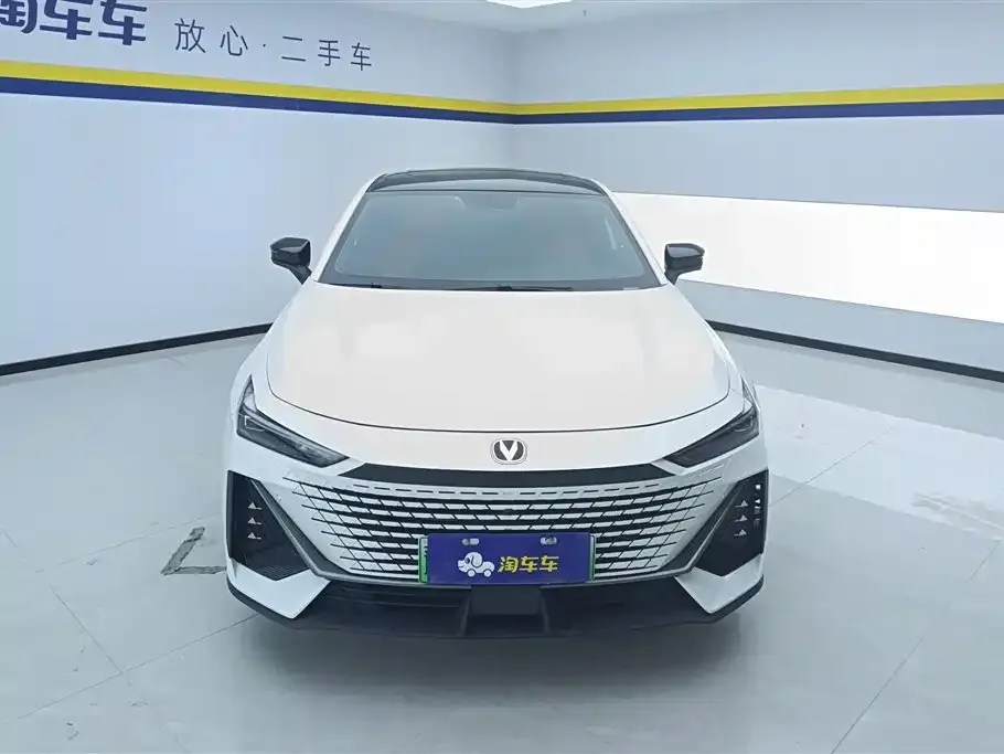Changan UNI-V iDD 2023 из CN, фото 3