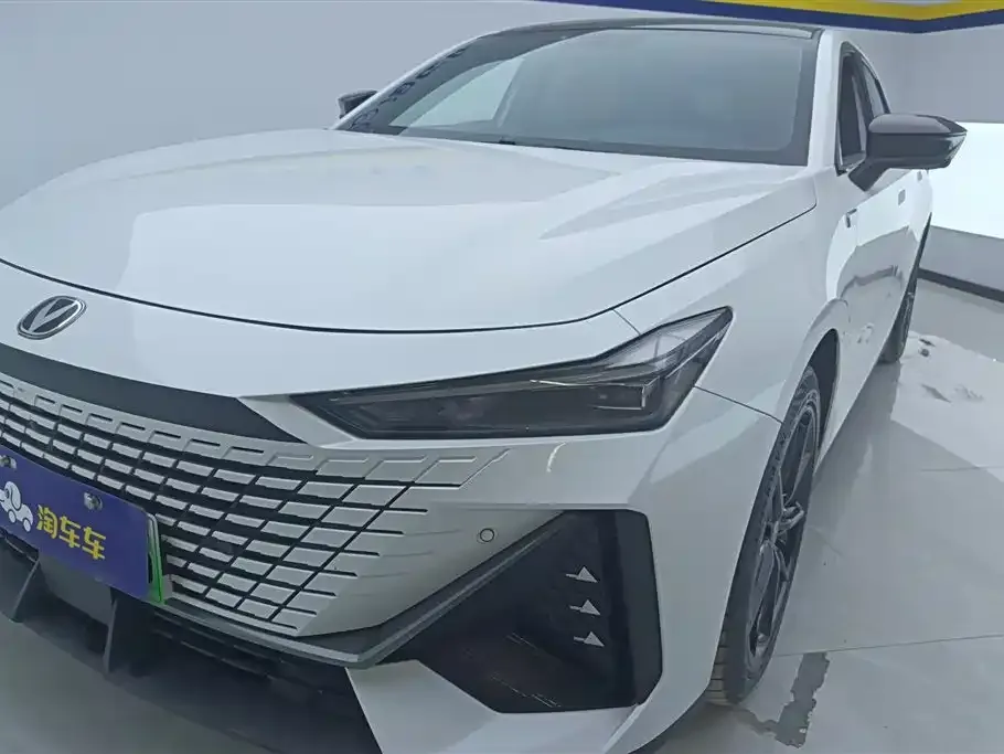 Changan UNI-V iDD 2023 из CN, фото 5