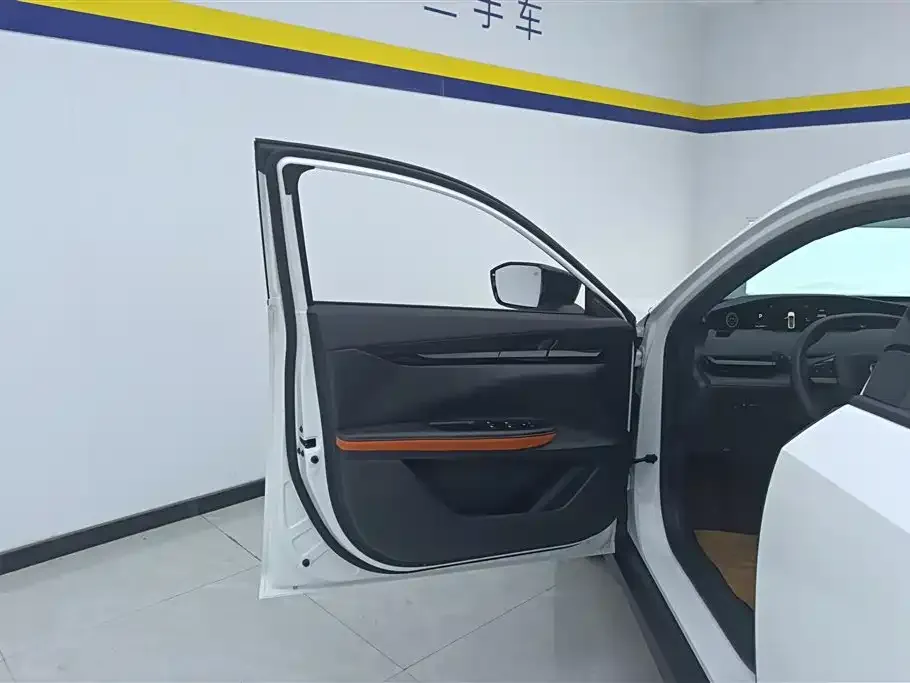 Changan UNI-V iDD 2023 из CN, фото 4